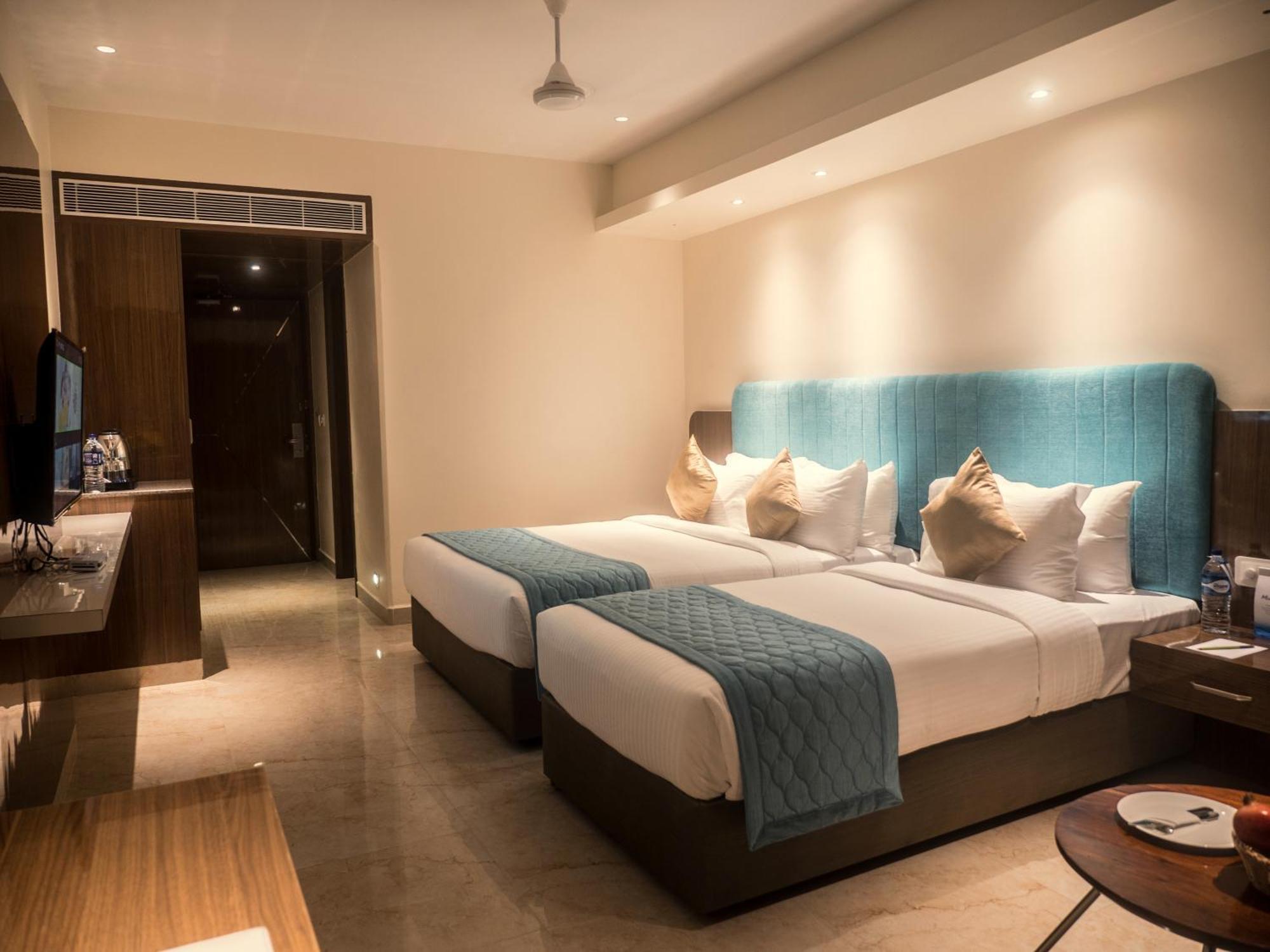 Misty Ocean - A Bergamont Group Of Hotel Kuilapalayam Exterior photo