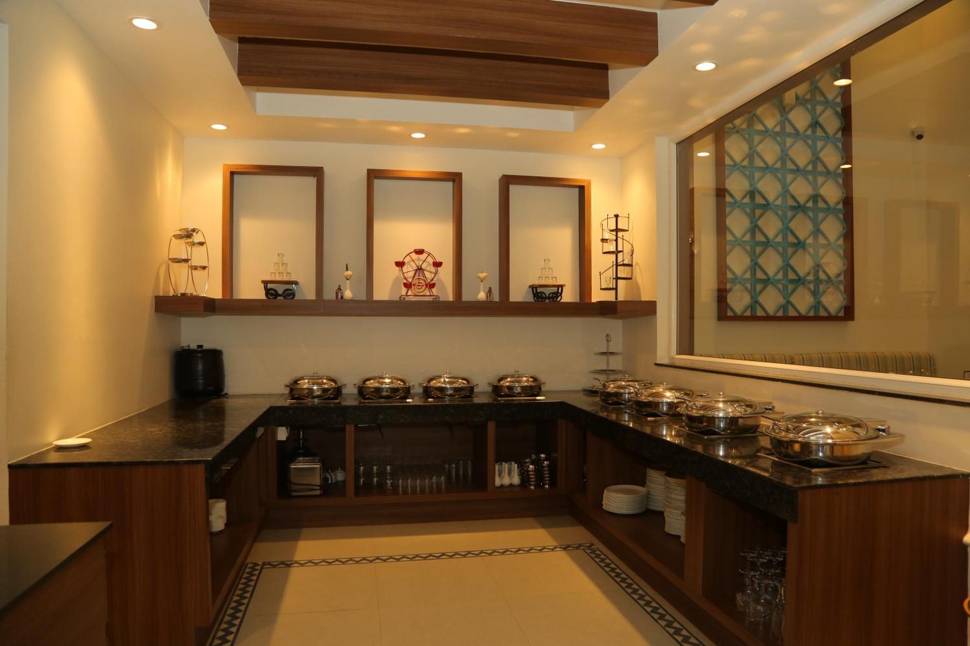 Misty Ocean - A Bergamont Group Of Hotel Kuilapalayam Exterior photo